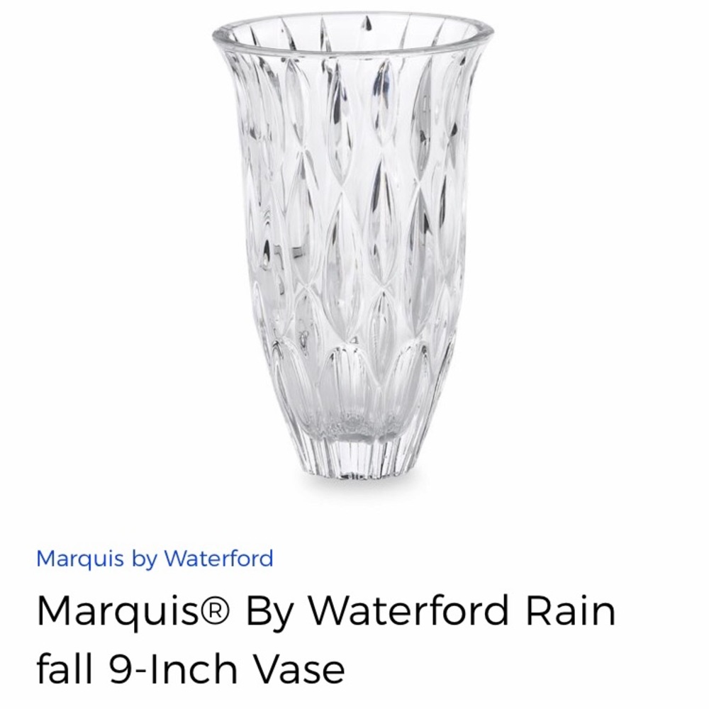 Marquis by Waterford Rain 9” vase